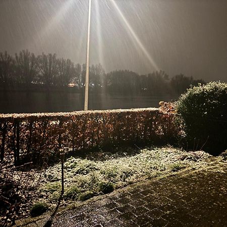 Thuiskomen, Genieten Aan Het Water Maaseik Exteriér fotografie