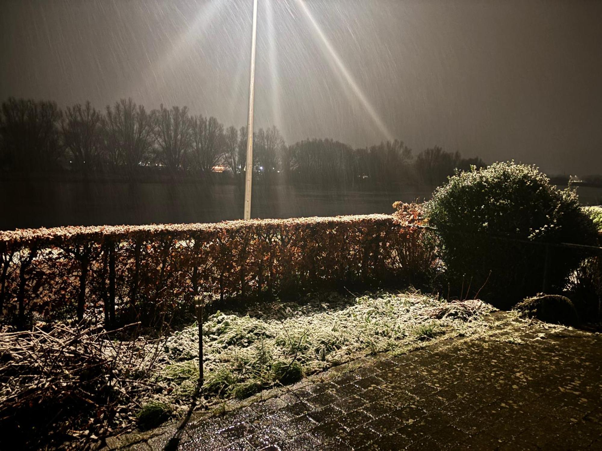 Thuiskomen, Genieten Aan Het Water Maaseik Exteriér fotografie